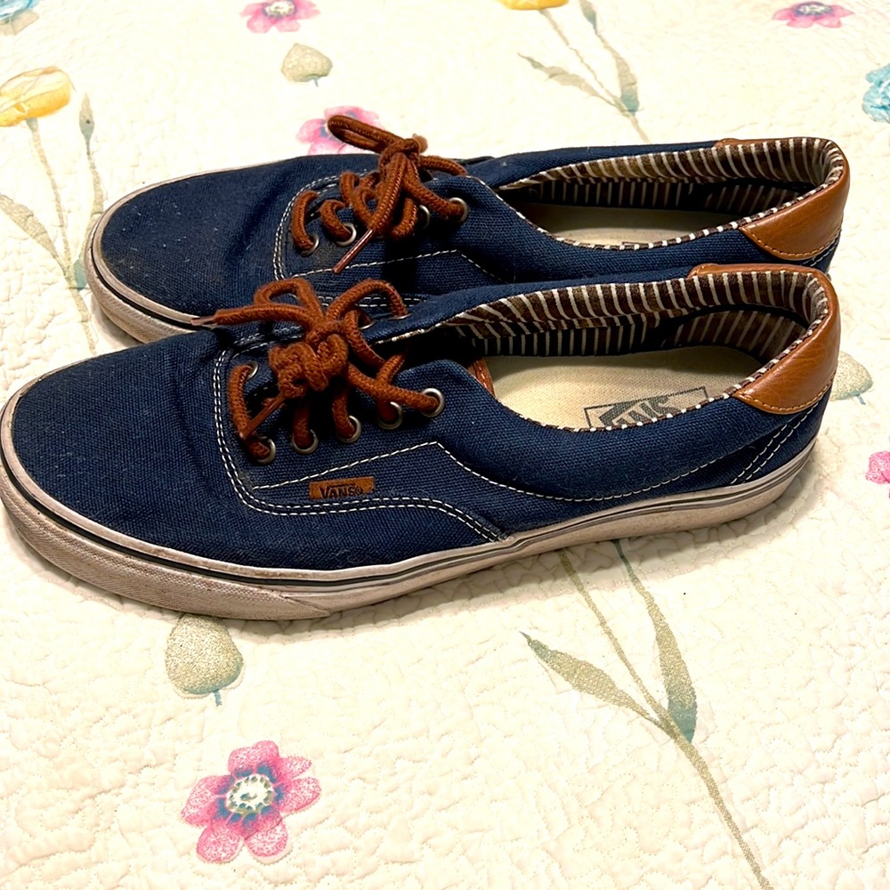 Van’s men’s 10.5 C&L Era canvas and leather low top lace-up shoes